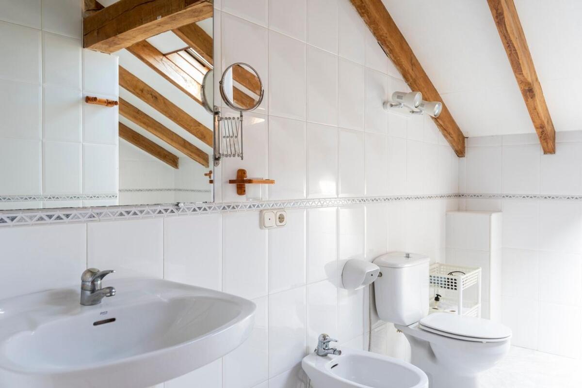 Willa Casa Con Jardin En Gama Bárcena de Cicero Zewnętrze zdjęcie