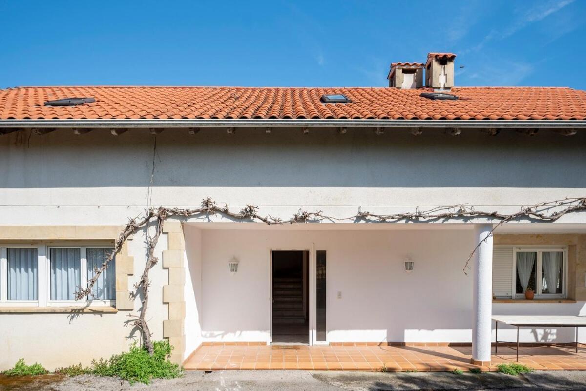 Willa Casa Con Jardin En Gama Bárcena de Cicero Zewnętrze zdjęcie