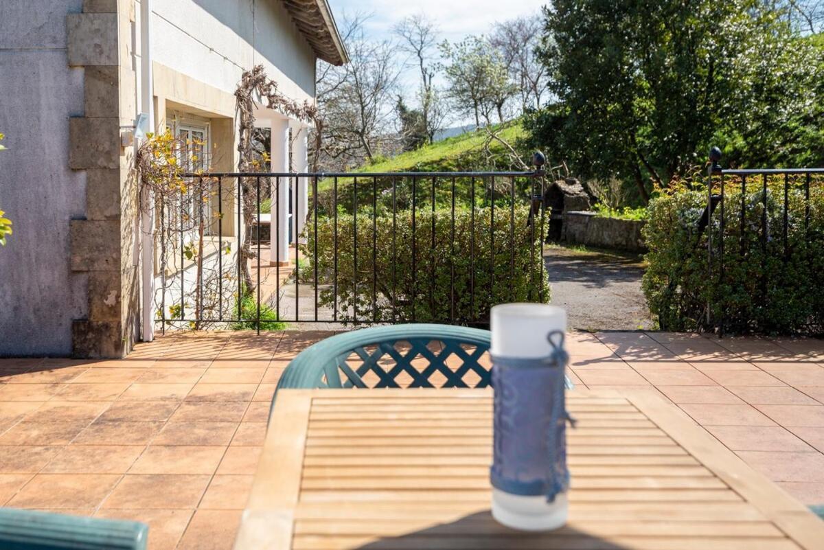Willa Casa Con Jardin En Gama Bárcena de Cicero Zewnętrze zdjęcie