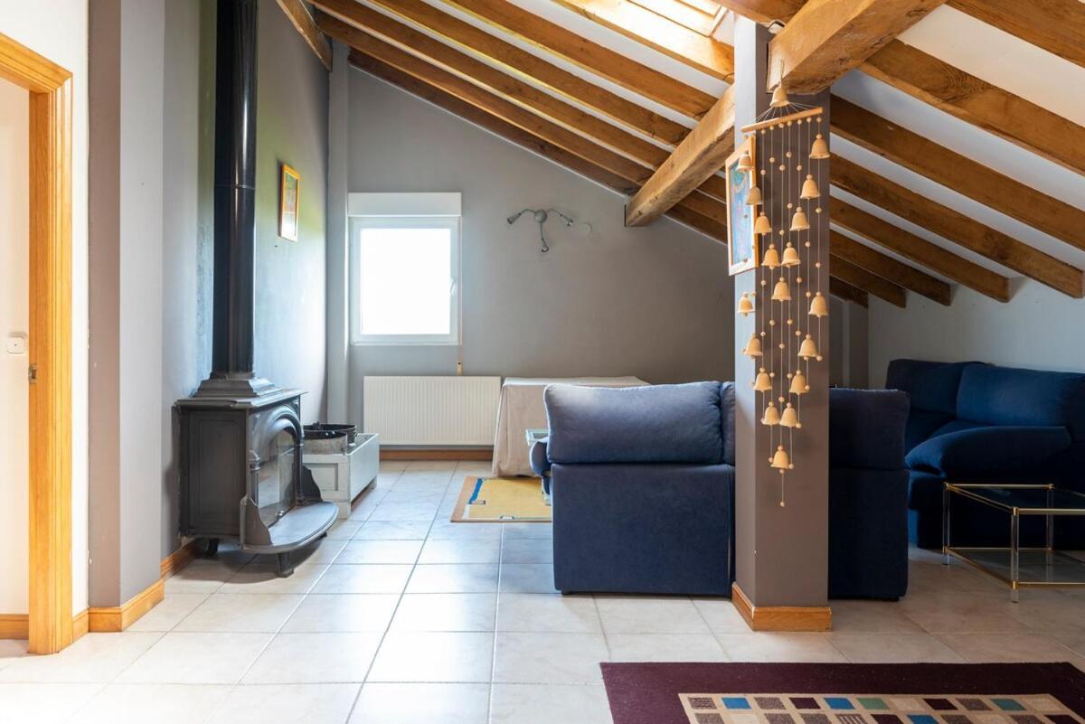 Willa Casa Con Jardin En Gama Bárcena de Cicero Zewnętrze zdjęcie
