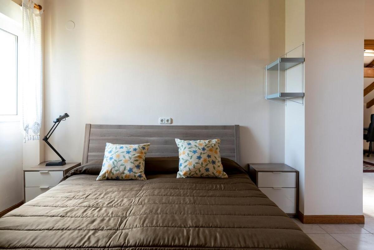 Willa Casa Con Jardin En Gama Bárcena de Cicero Zewnętrze zdjęcie