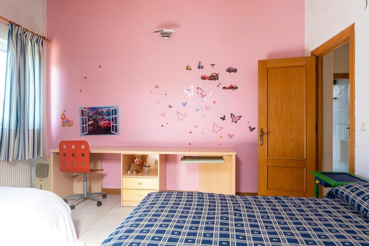 Willa Casa Con Jardin En Gama Bárcena de Cicero Zewnętrze zdjęcie