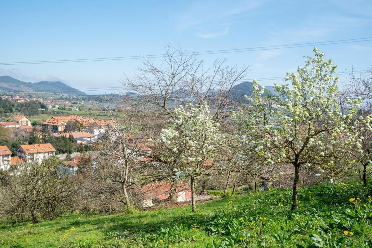Willa Casa Con Jardin En Gama Bárcena de Cicero Zewnętrze zdjęcie