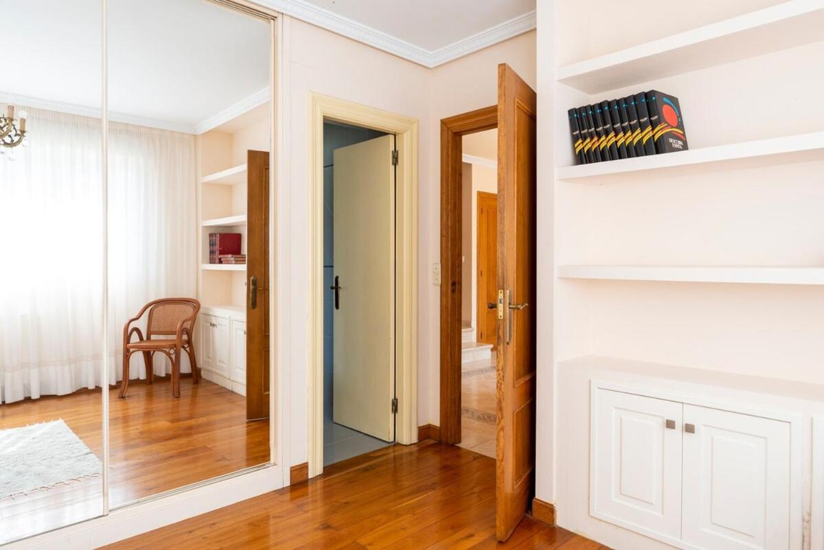 Willa Casa Con Jardin En Gama Bárcena de Cicero Zewnętrze zdjęcie